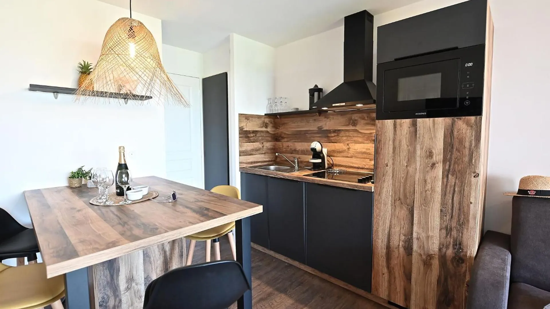 Apartment Village Cap Esterel - L'Esquinade-105 By Interhome Saint-Raphael