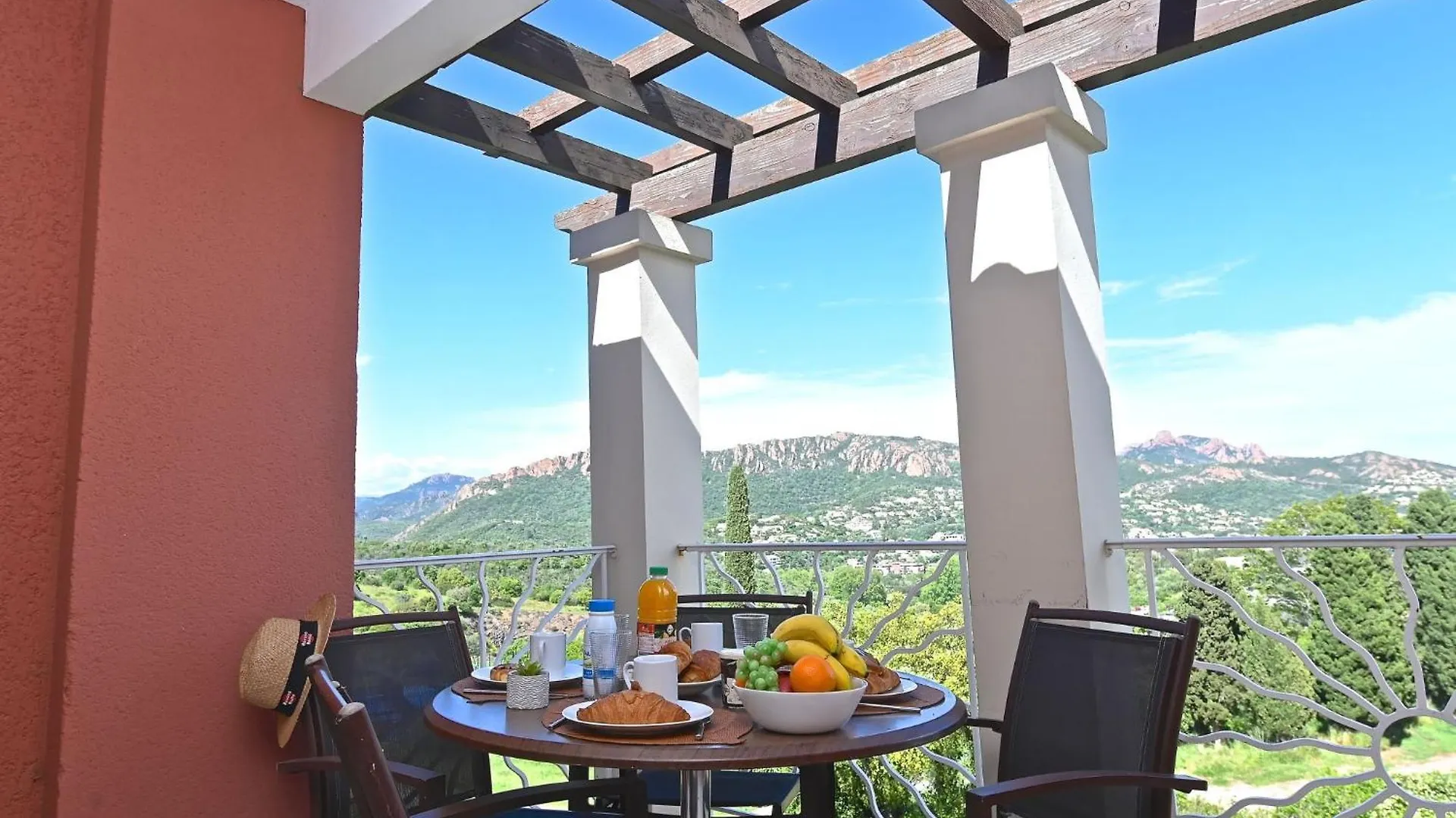 Apartment Village Cap Esterel - L'Esquinade-105 By Interhome Saint-Raphael  Saint-Raphael (Var)