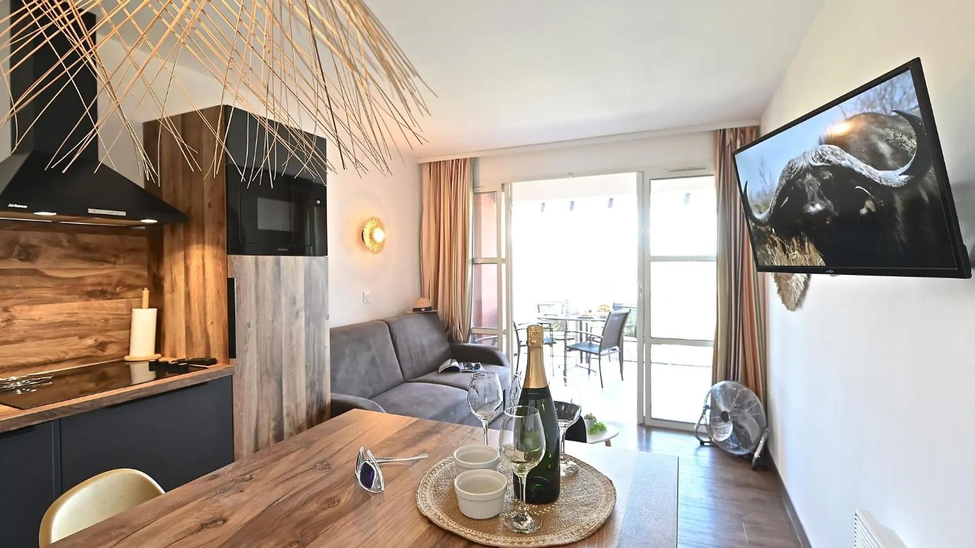Apartment Village Cap Esterel - L'Esquinade-105 By Interhome Saint-Raphaël
