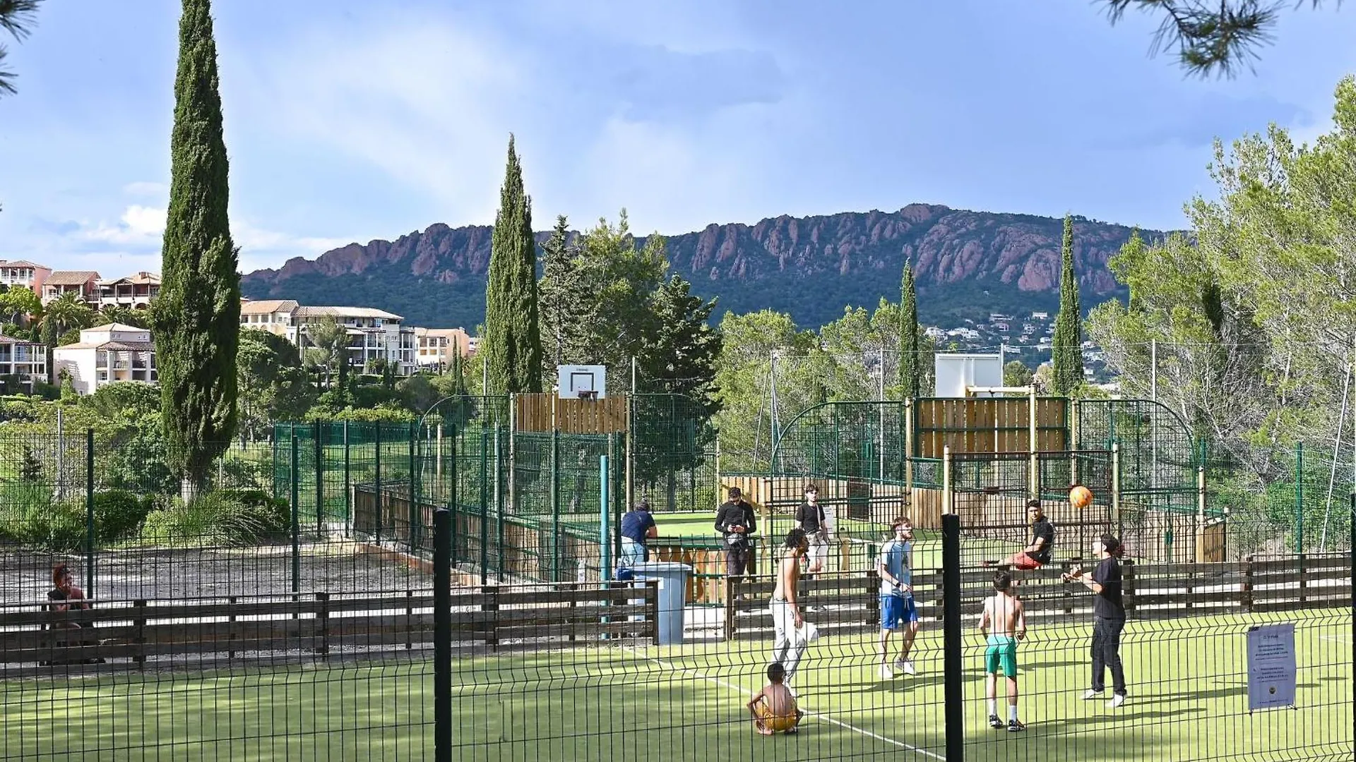 Apartment Village Cap Esterel - L'Esquinade-105 By Interhome Saint-Raphaël França
